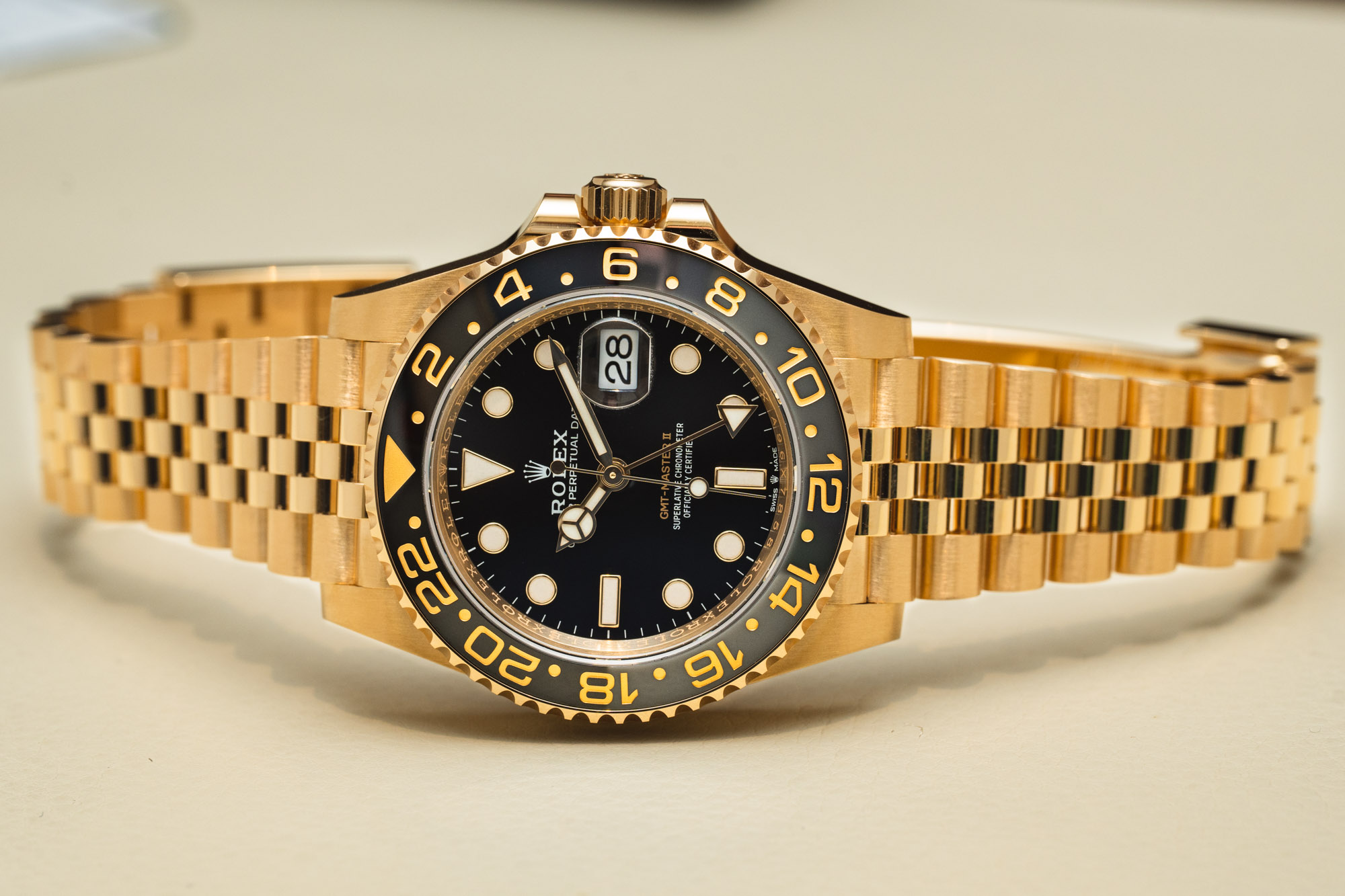 Rolex GMT-Master II Two Tone 126713GRNR Replique